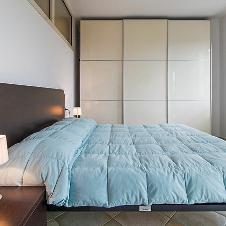 Residenza Maria Antonia - Private Apartment Orosei Buitenkant foto