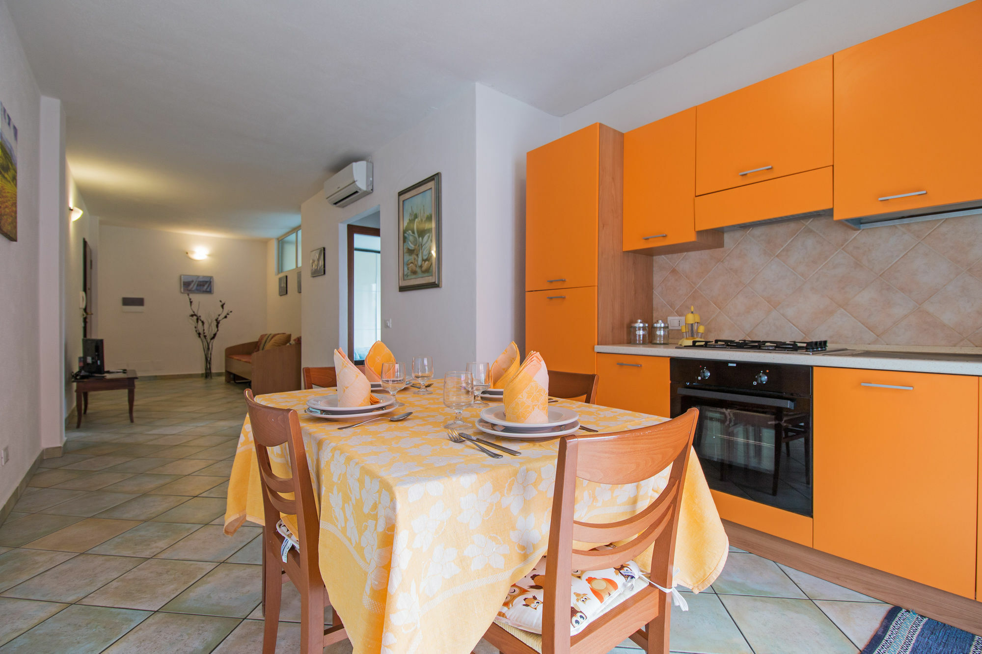 Residenza Maria Antonia - Private Apartment Orosei Buitenkant foto